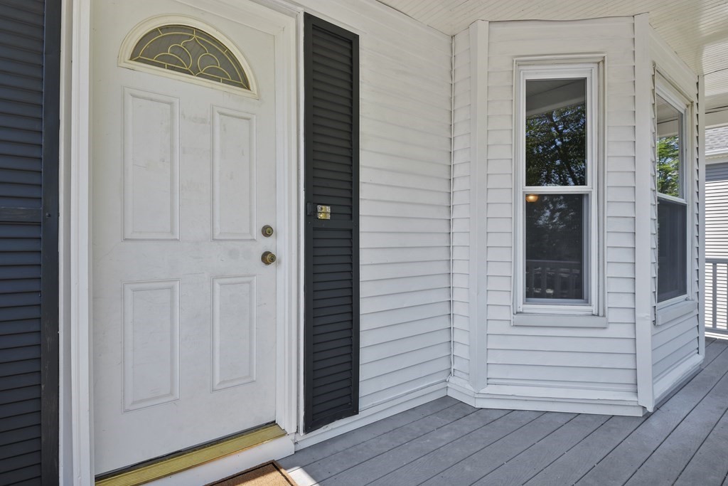 7 Summit Street Maynard, MA 01754 - Photo 4 of 37 Gallery Image 4