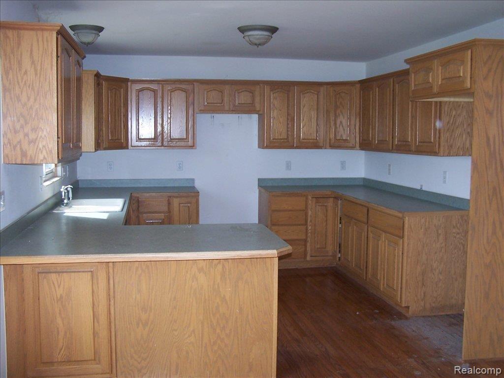 11575 Shaffer Road Davisburg, MI 48350 - Photo 11 of 18 103_0153