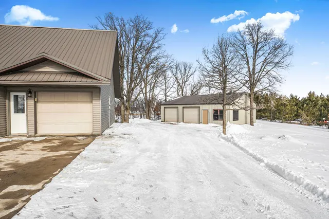 $399,900 | 17073 580th Avenue, Parkers Prairie, MN 56361