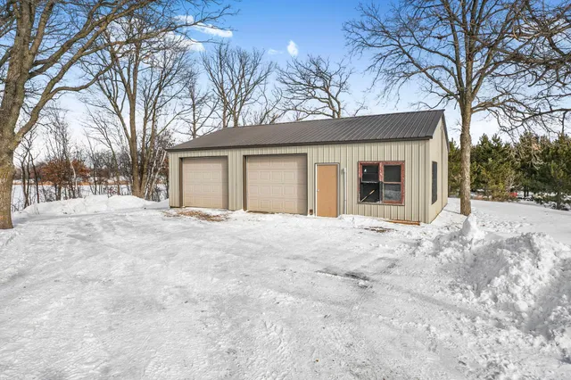 $399,900 | 17073 580th Avenue, Parkers Prairie, MN 56361