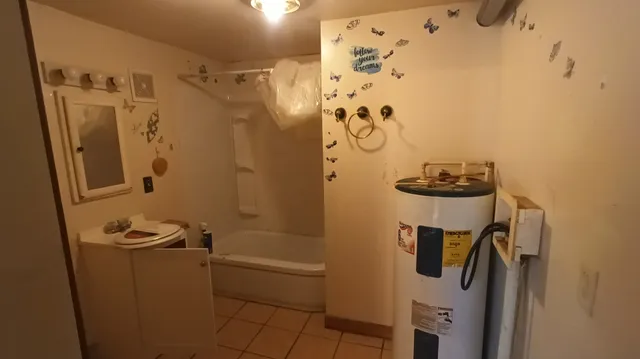 $49,500 | 2570 East Olive Street, Decatur, IL 62526