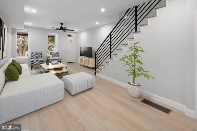 $3,200 | 4129 Terrace Street, Philadelphia, PA 19128