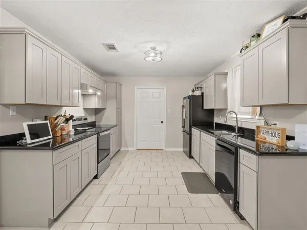 $227,000 | 244 Jack's Circle, Ragley, LA 70657