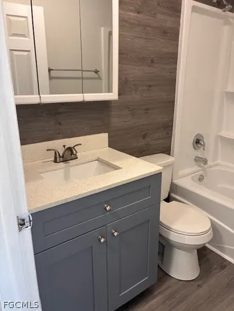 $1,150 | 3817 Del Prado Boulevard South, Unit 206, Cape Coral, FL 33904