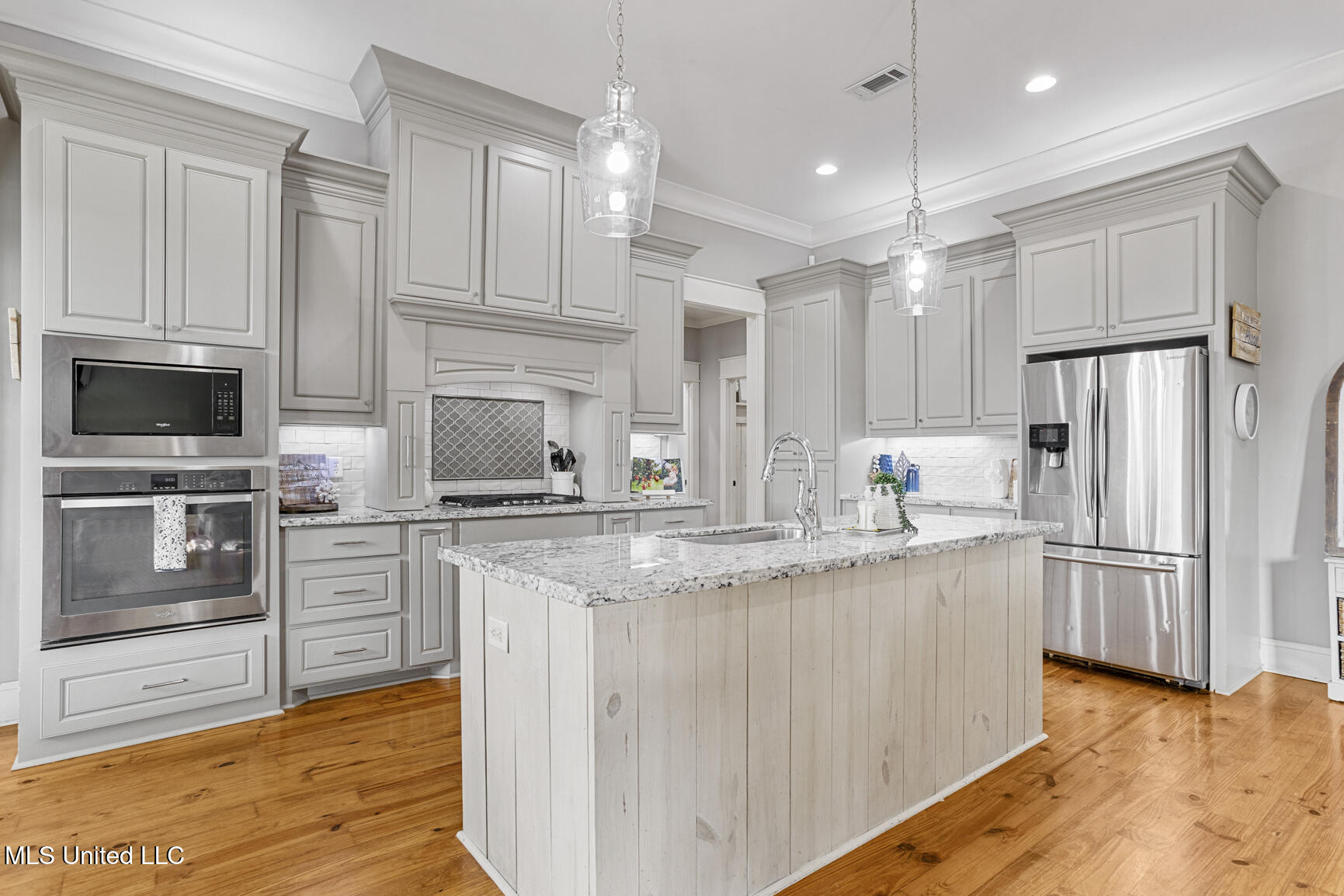 213 Wellington Way Brandon, MS 39047 - Photo 8 of 32 213 Wellington Way-8