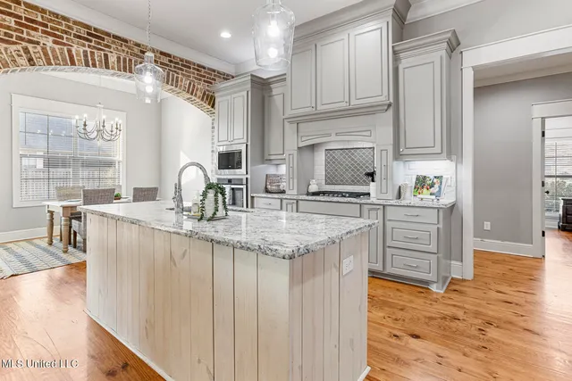 $425,000 | 213 Wellington Way, Brandon, MS 39047