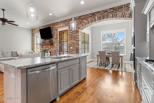 $425,000 | 213 Wellington Way, Brandon, MS 39047