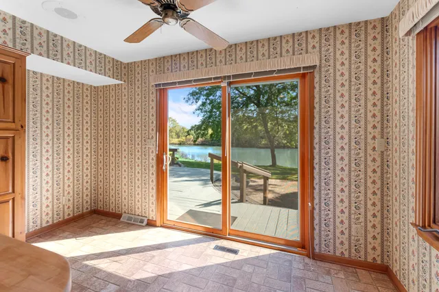 $549,000 | 2627 Lake Isle Drive, Mequon, WI 53092