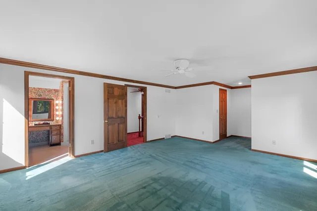 $549,000 | 2627 Lake Isle Drive, Mequon, WI 53092