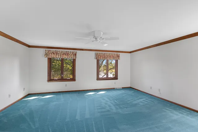 $549,000 | 2627 Lake Isle Drive, Mequon, WI 53092