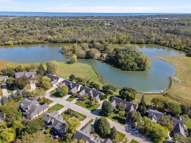 $549,000 | 2627 Lake Isle Drive, Mequon, WI 53092