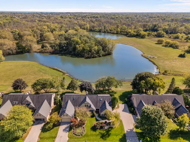 $549,000 | 2627 Lake Isle Drive, Mequon, WI 53092