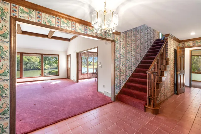 $549,000 | 2627 Lake Isle Drive, Mequon, WI 53092