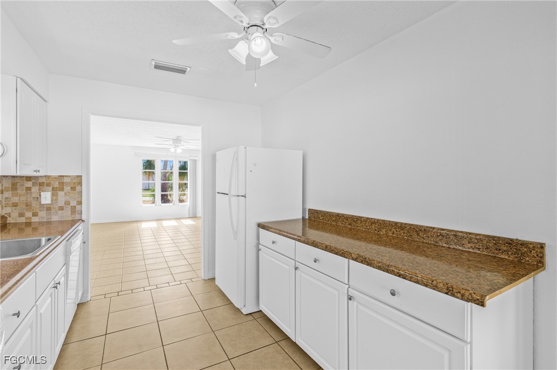 6004 Deming Avenue North Port, FL 34287 - Photo 12 of 32