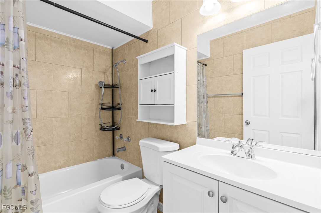 6004 Deming Avenue North Port, FL 34287 - Photo 23 of 32