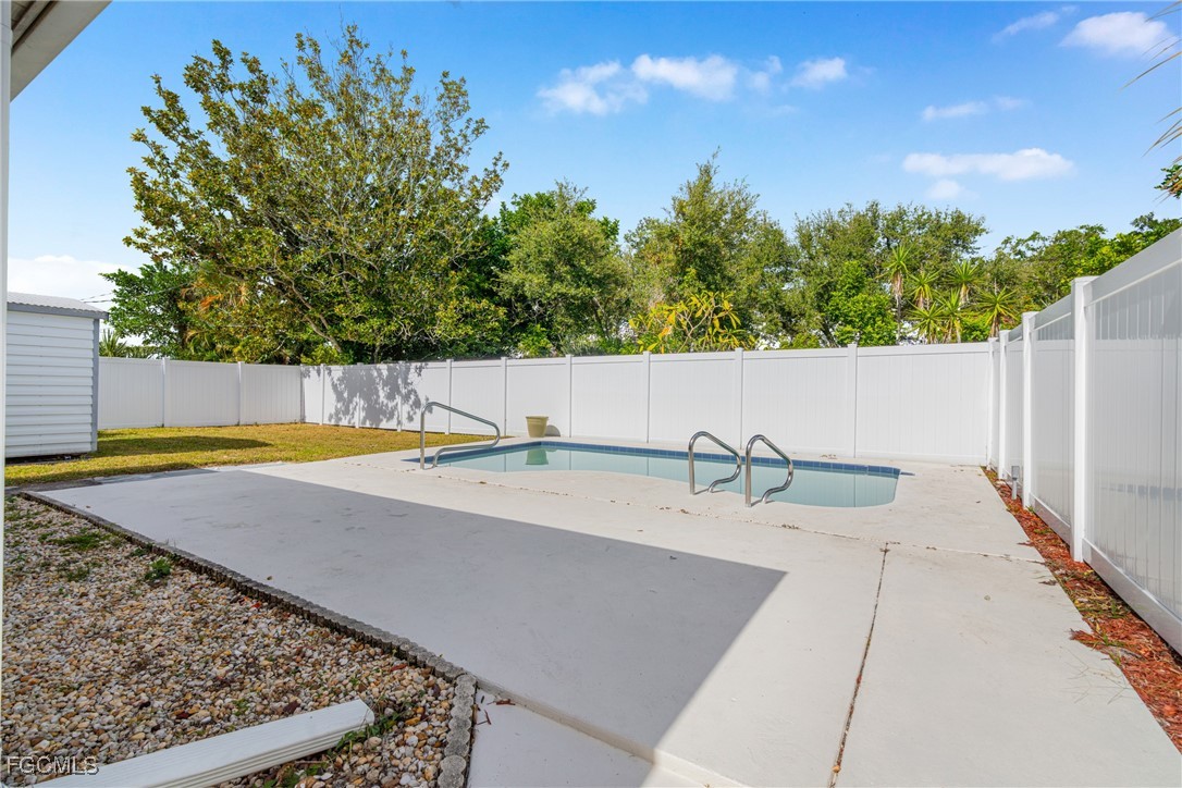 6004 Deming Avenue North Port, FL 34287 - Photo 26 of 32