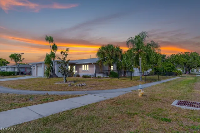 $1,780 | 6004 Deming Avenue, North Port, FL 34287