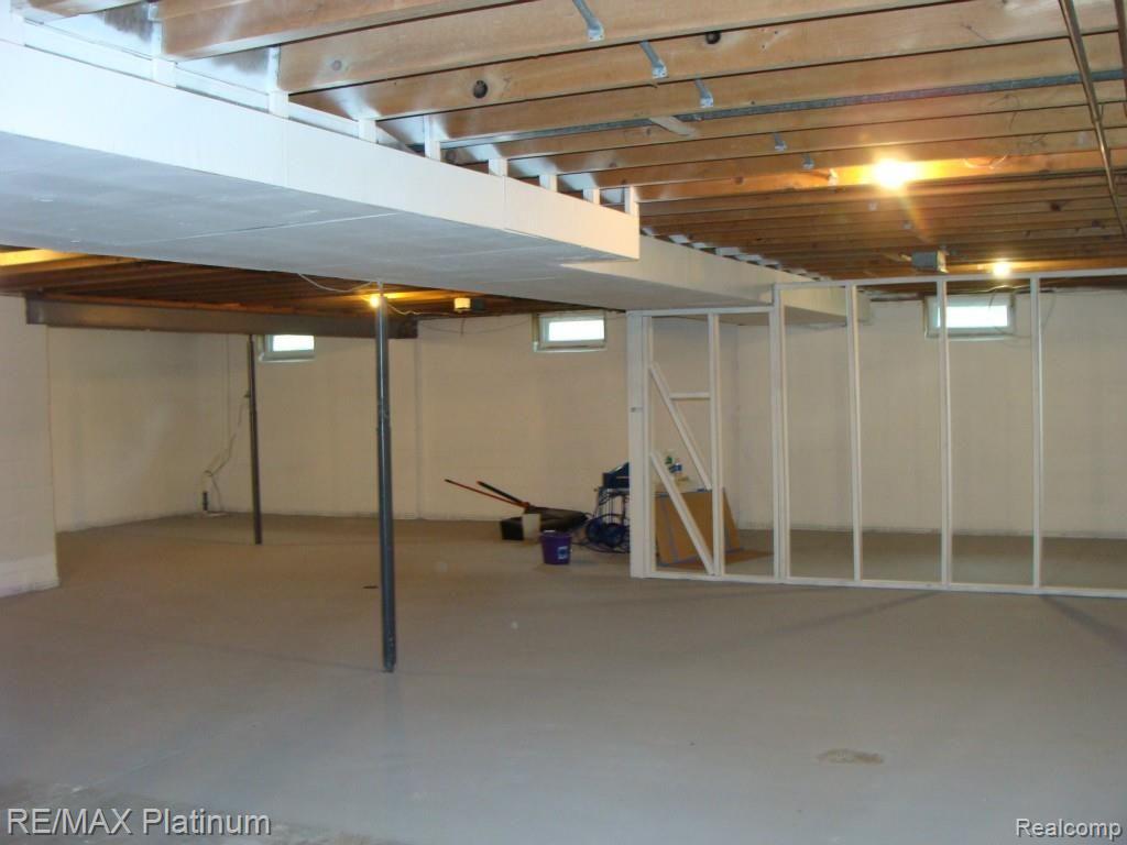3975 Bigelow Road Howell, MI 48855 - Photo 24 of 26 Basement