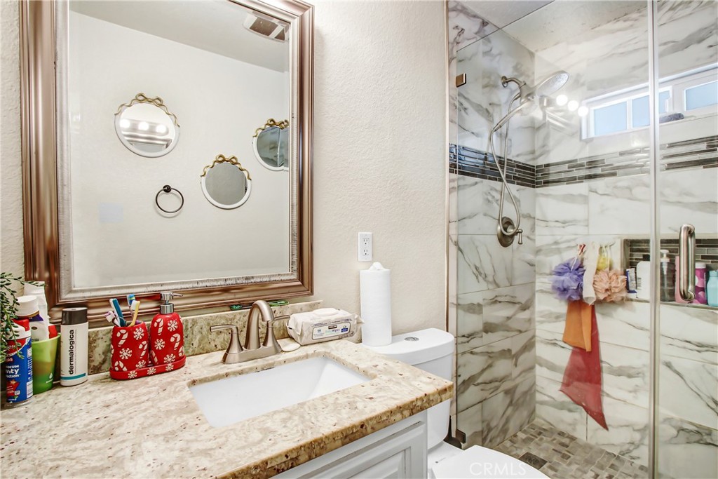 8426 Greenpoint Avenue Riverside, CA 92503 - Photo 8 of 24 Modern Bathroom completely remodeled