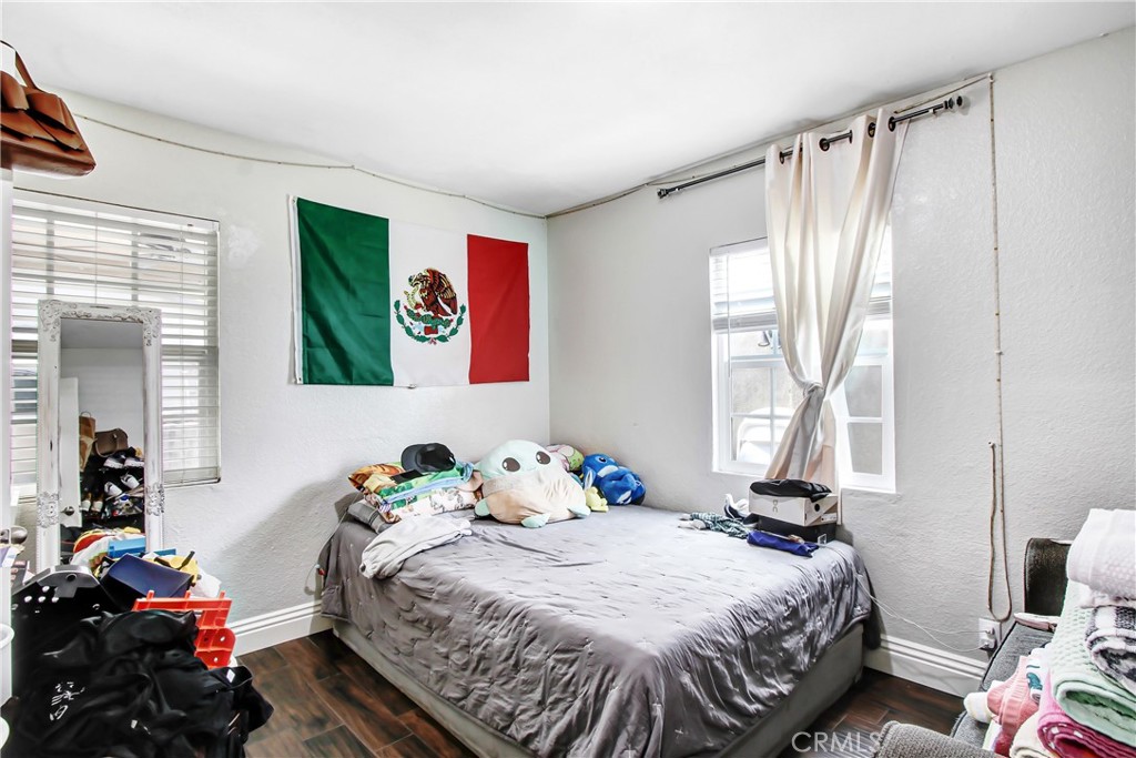 8426 Greenpoint Avenue Riverside, CA 92503 - Photo 9 of 24