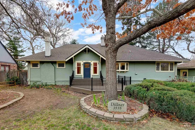 $635,900 | 3939 North Oak Park Place, Boise, ID 83703