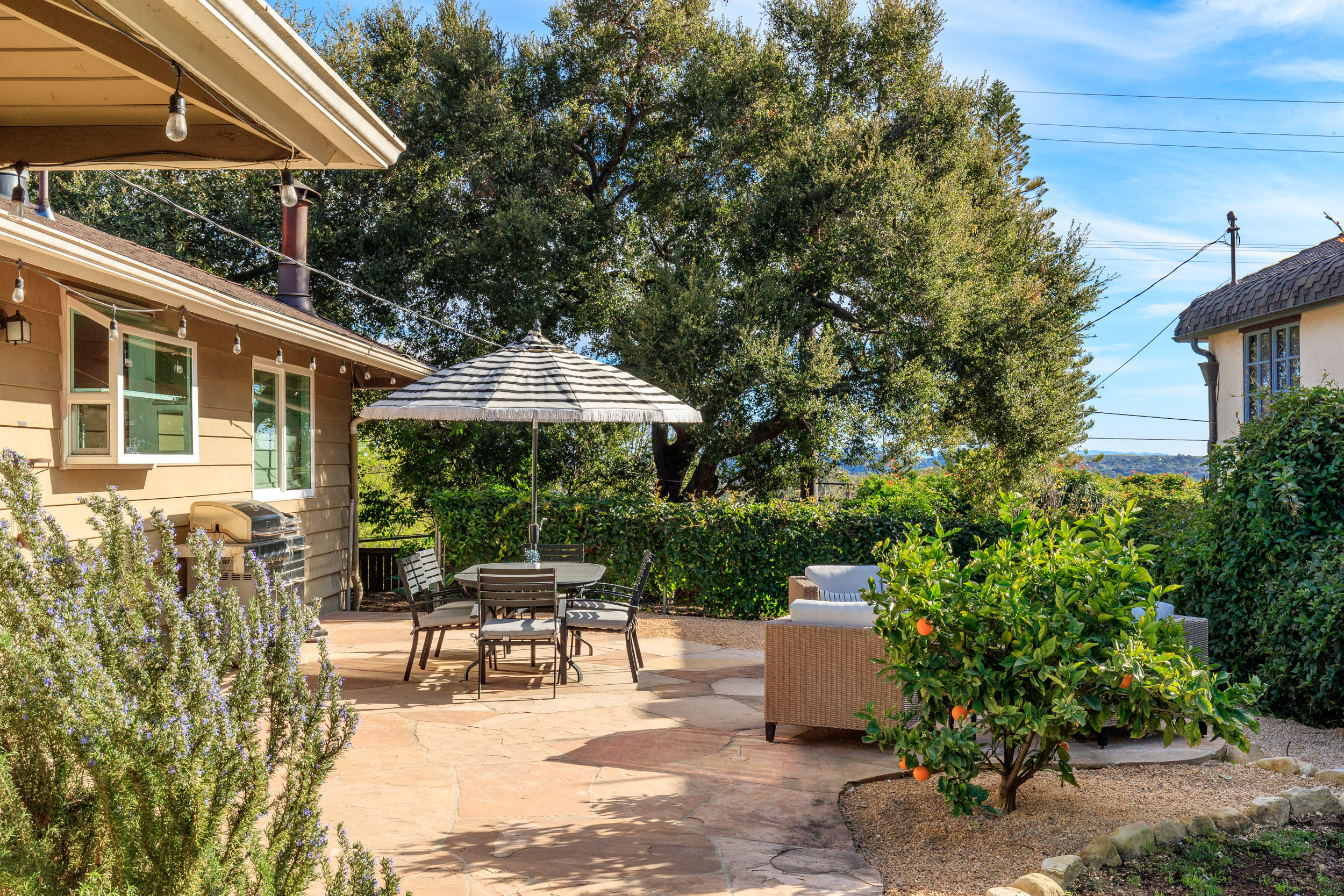 2866 Foothill Road Santa Barbara, CA 93105 - Photo 14 of 19 2866 Foothill Rd Web-6