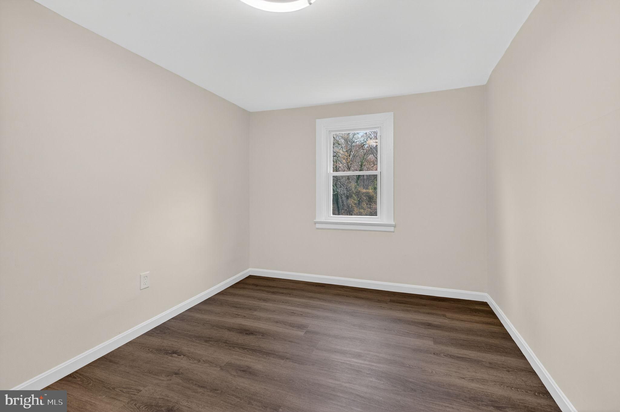 6710 Woodland Road Morningside, MD 20746 - Photo 28 of 50 Gallery Image 28