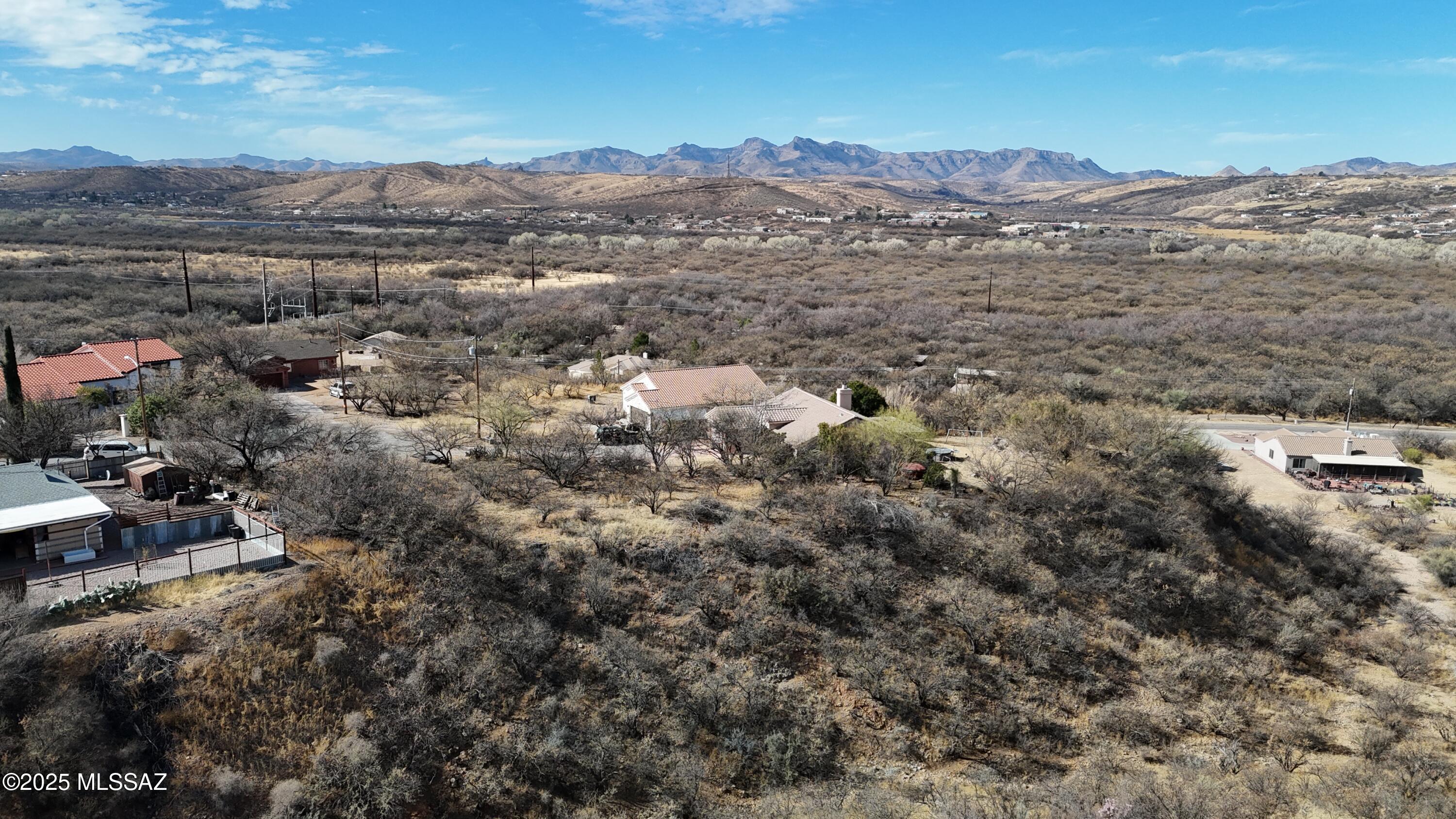 1427 Cena Court, Unit 14 Rio Rico, AZ 85648 - Photo 6 of 12