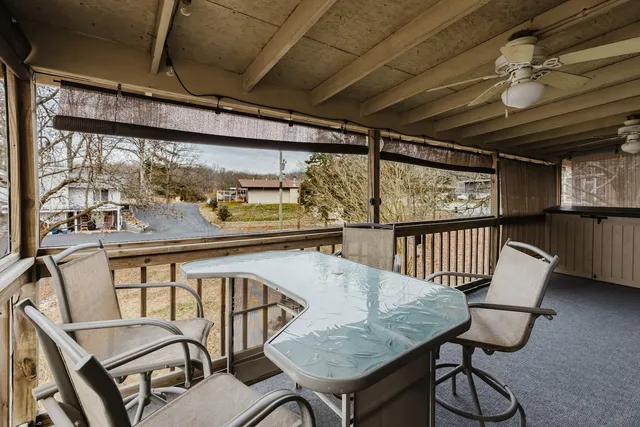 $345,000 | 13046 Lark Court, Creal Springs, IL 62922