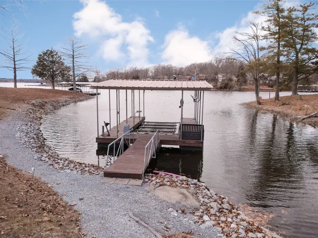 $345,000 | 13046 Lark Court, Creal Springs, IL 62922