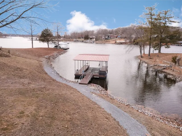 $345,000 | 13046 Lark Court, Creal Springs, IL 62922