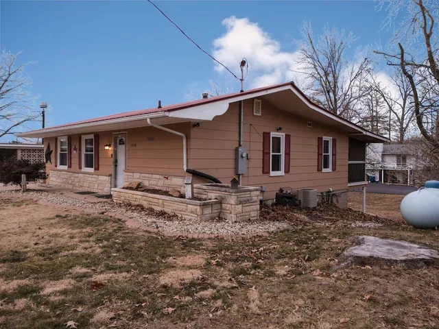 $345,000 | 13046 Lark Court, Creal Springs, IL 62922