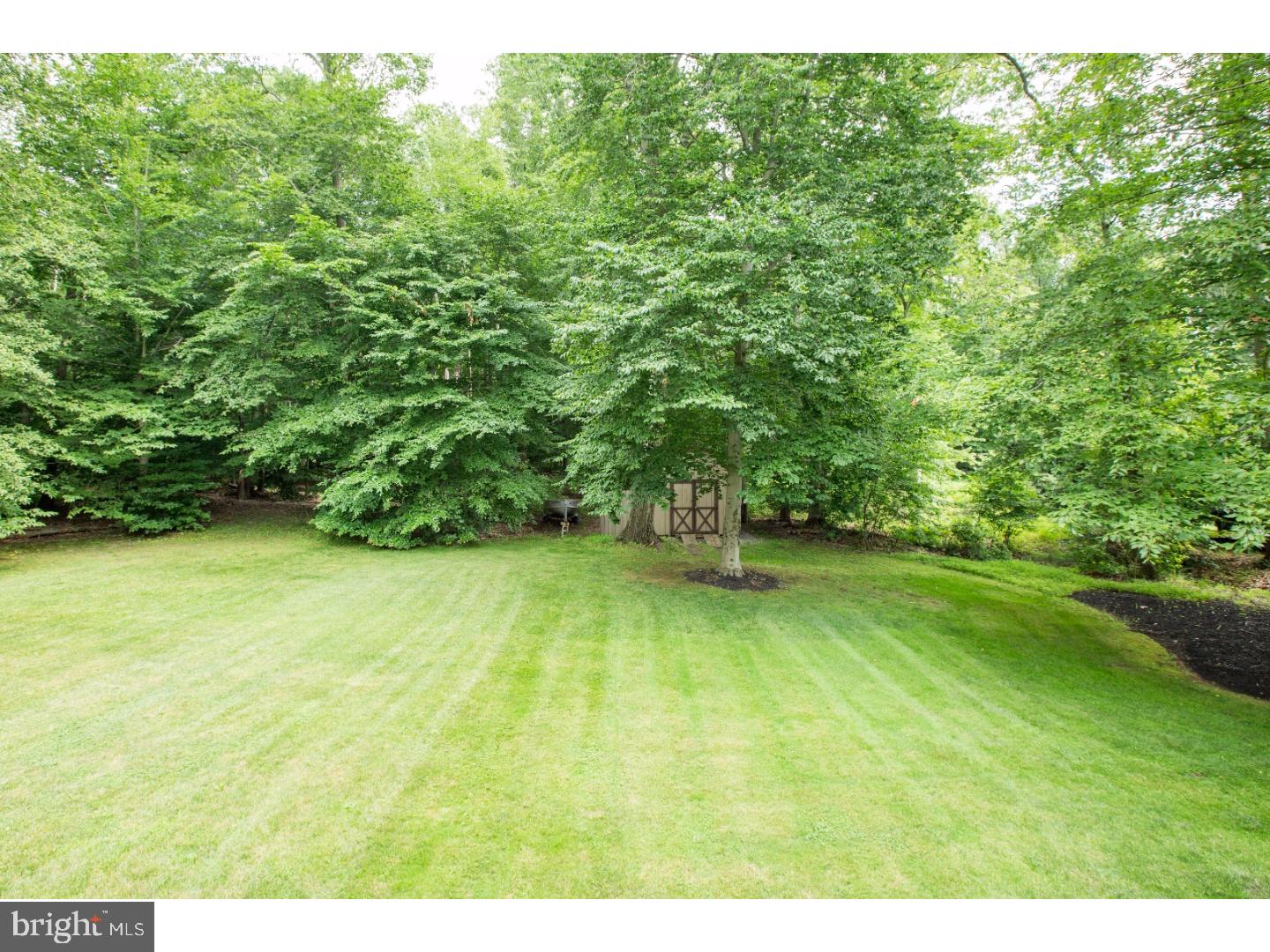40 Spring Garden Road Robbinsville, NJ 08691 - Photo 24 of 25