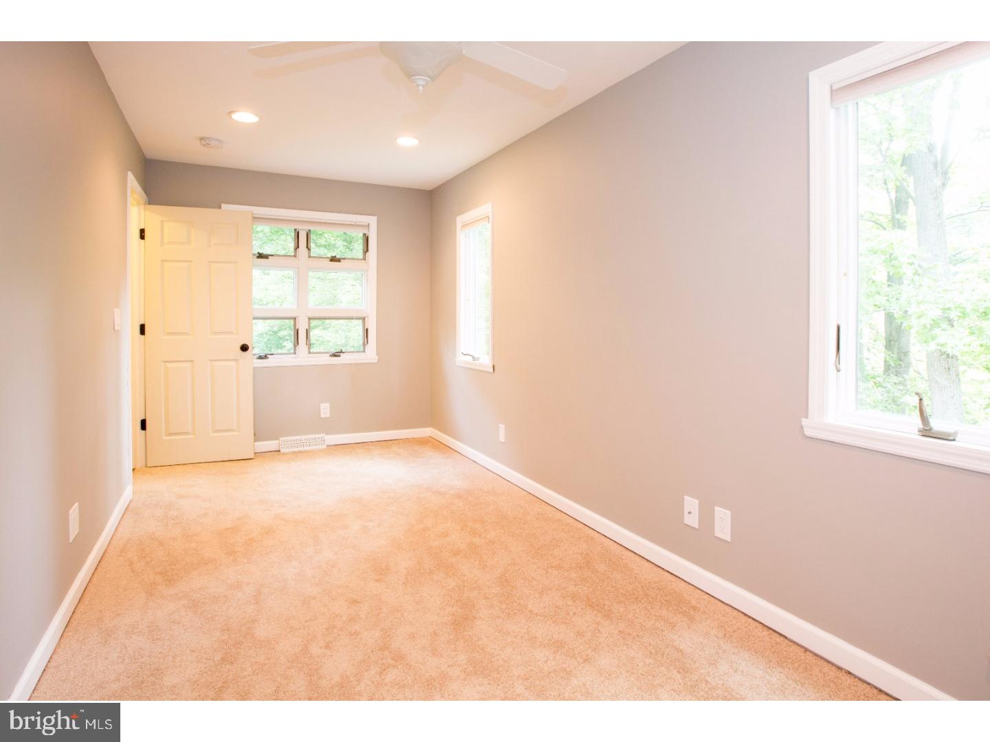 40 Spring Garden Road Robbinsville, NJ 08691 - Photo 10 of 25