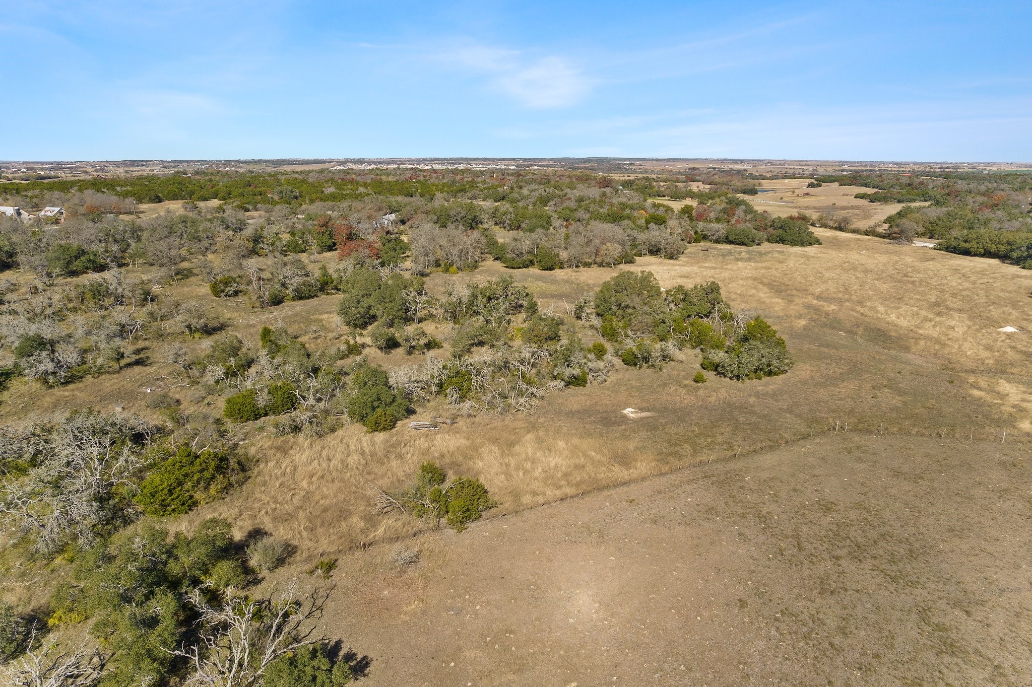 101 County Road 156 Georgetown, TX 78626 - Photo 7 of 11