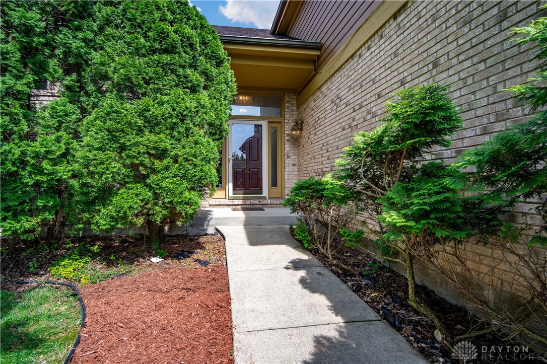 2286 South Ridge Court Beavercreek, OH 45434 - Photo 15 of 43