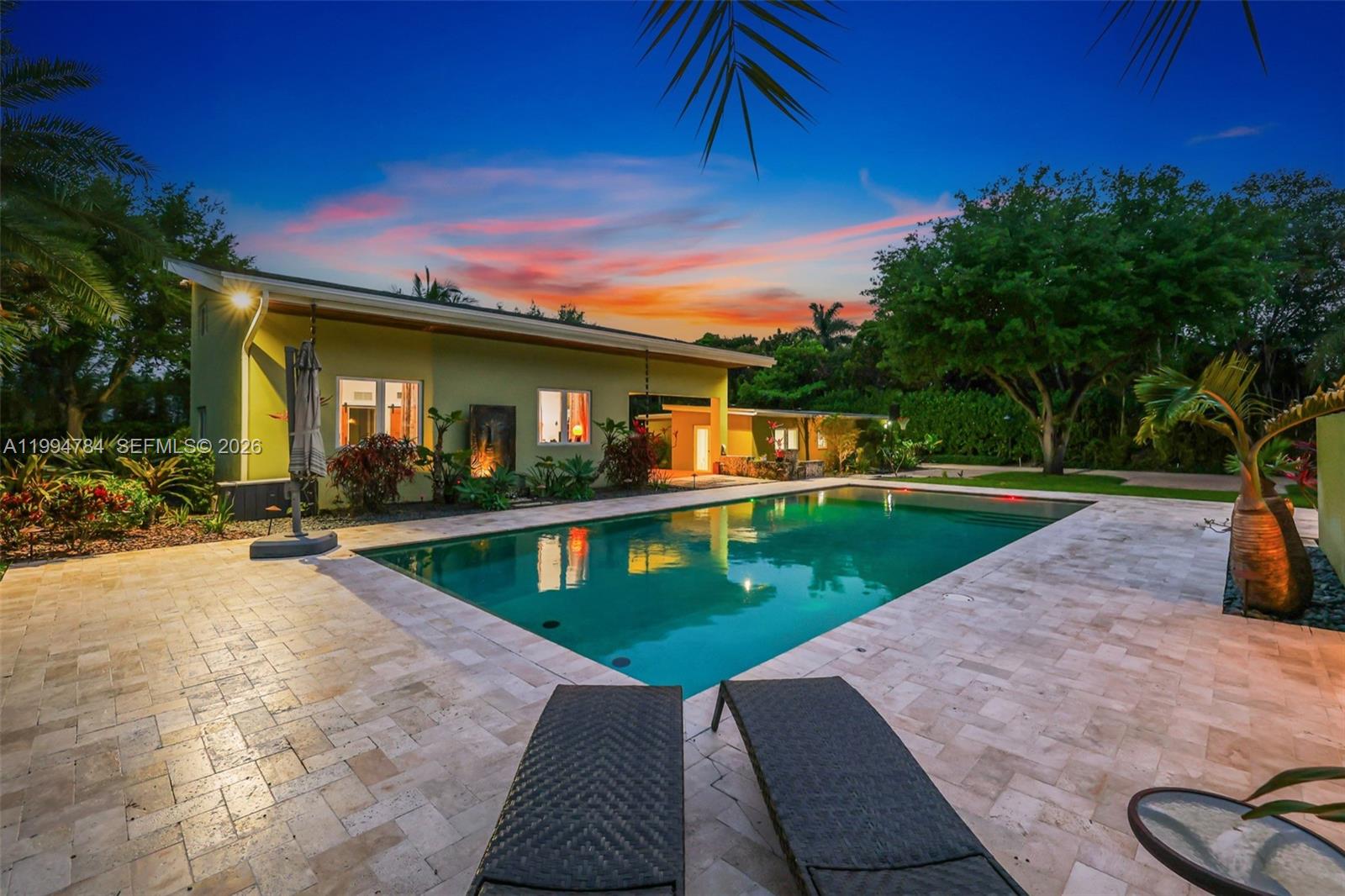 9234 Southwest 112th Street Miami, FL 33176 - Photo 11 of 54