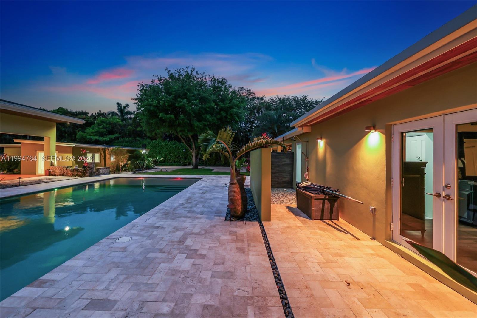 9234 Southwest 112th Street Miami, FL 33176 - Photo 12 of 54