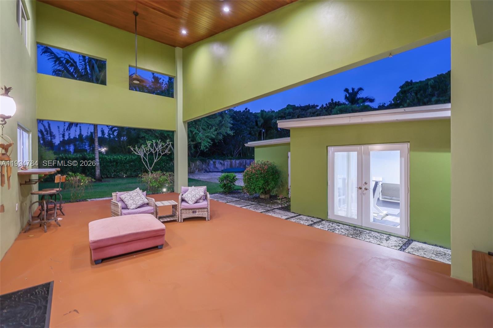 9234 Southwest 112th Street Miami, FL 33176 - Photo 32 of 54