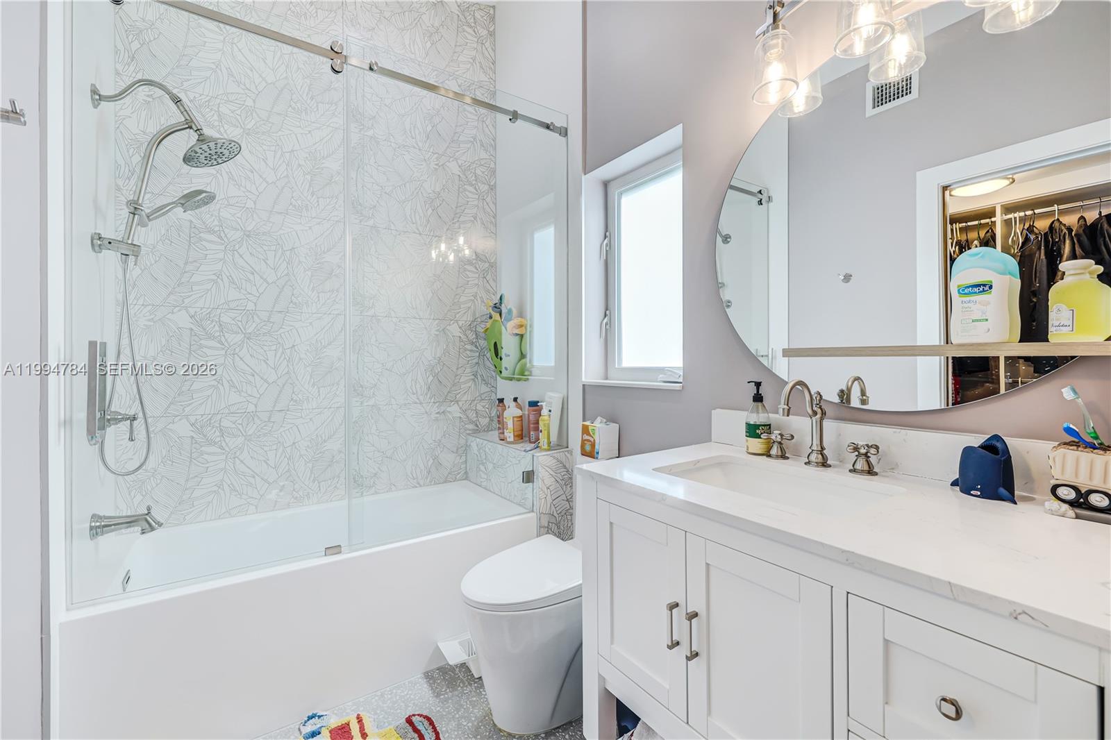 9234 Southwest 112th Street Miami, FL 33176 - Photo 43 of 54 Guest House