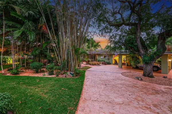 $3,150,000 | 9234 Southwest 112th Street, Miami, FL 33176