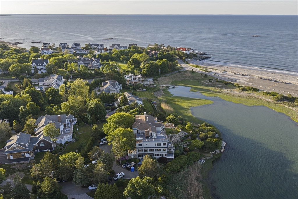 131 Nichols Road Cohasset, MA 02025 - Photo 6 of 25