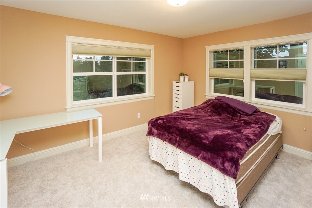 7925 45th Avenue Southwest Seattle, WA 98136 - Photo 15 of 25 Gallery Image 15
