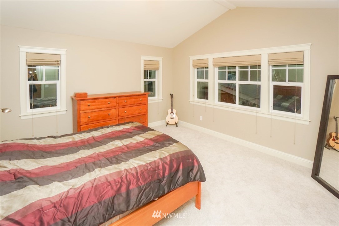 7925 45th Avenue Southwest Seattle, WA 98136 - Photo 18 of 25 Gallery Image 18