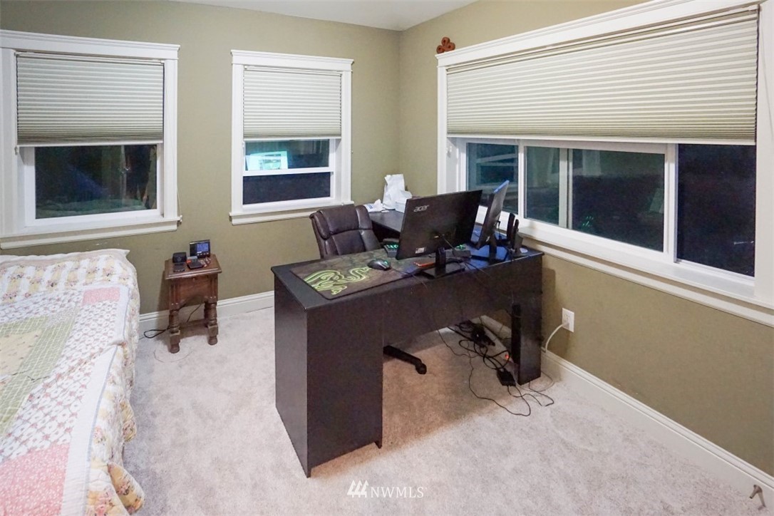 7925 45th Avenue Southwest Seattle, WA 98136 - Photo 19 of 25 Gallery Image 19
