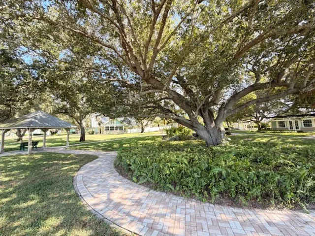 $139,400 | 19300 Water Oak Drive, Unit 105, Port Charlotte, FL 33948