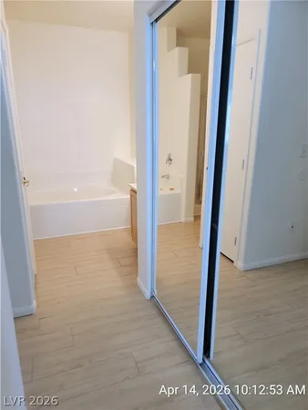 $1,225 | 5650 East Sahara Avenue, Unit 2007, Las Vegas, NV 89142