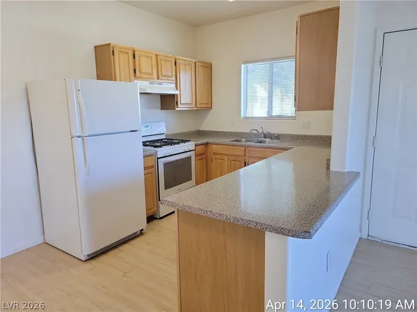 $1,225 | 5650 East Sahara Avenue, Unit 2007, Las Vegas, NV 89142