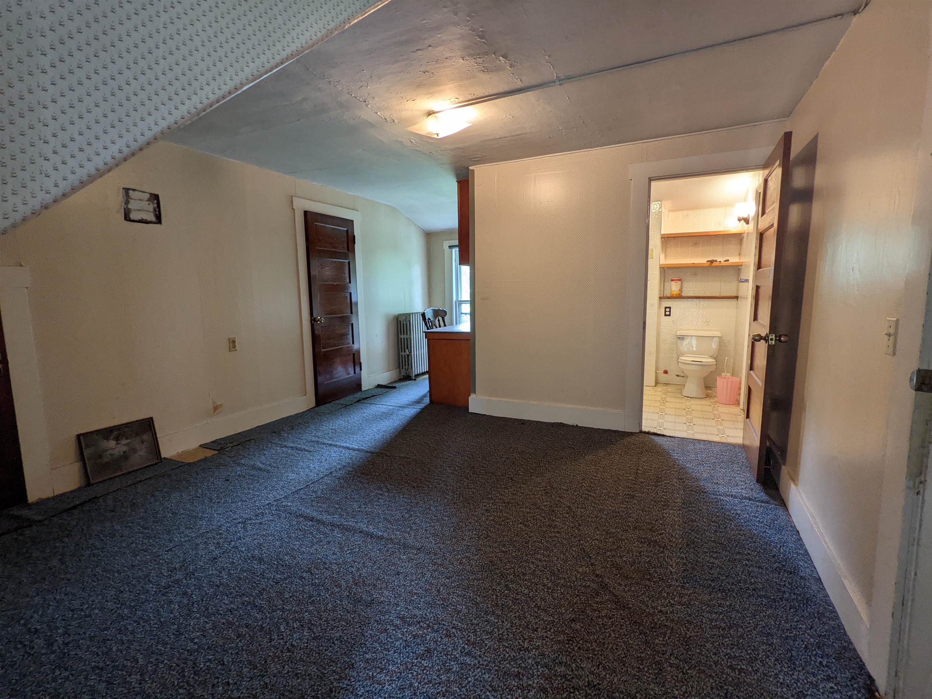 216 Giddings Street North Springfield, VT 05150 - Photo 12 of 35 Gallery Image 12