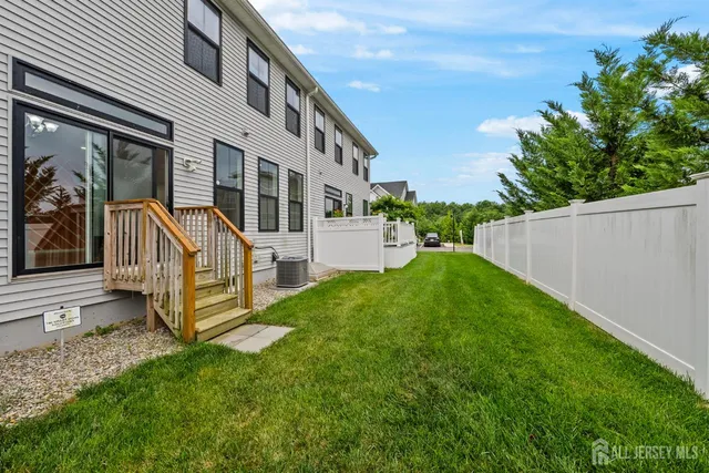 $3,475 | 30 Clover Lane, Monroe Township, NJ 08831